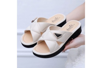Smartchoice* Women's Fashionable Outerwear Daily Thick Soft Soled Home Mid-heeled Flat andals