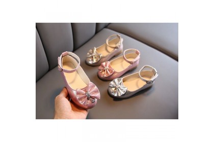 *SmartChoice*ReadyStock Princess Children's Flats Casual Sweet Butterfly-knot Breathable Hook & Loop Soft Bottom Shoes【S45】