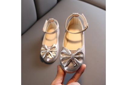 *SmartChoice*ReadyStock Princess Children's Flats Casual Sweet Butterfly-knot Breathable Hook & Loop Soft Bottom Shoes【S45】